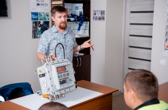 [Максим Евдокимов] Курс по электромонтажу (2023)