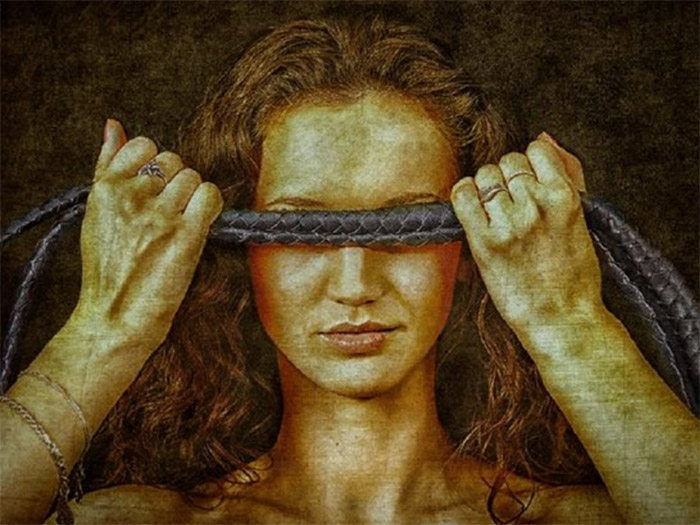 SUPER VIP [EduNote] Гузель Махортова ― Как формируется комплекс жертвы и как диагностируется? (2024)