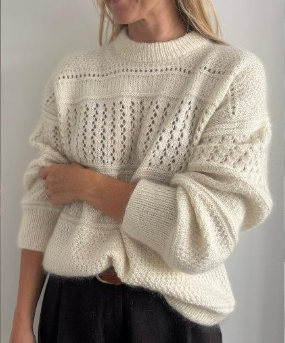 [Вяжи.ру, Cheryl Mokhtari] Текстурный свитер с японским плечом Maude Sweater из пряжи с кашемиром (2025)