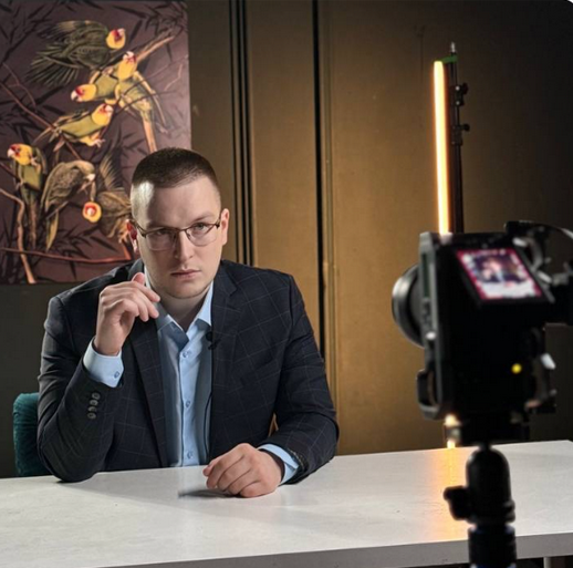 [Максим Герасимюк] Как снять Reels, Shorts и VK Клипы на миллион просмотров (2024)