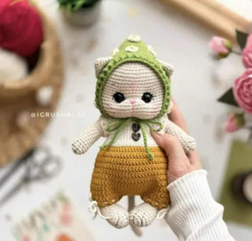 [Евгения Пологутина] Комплекты одежды для котика Hellowkitten (2025)